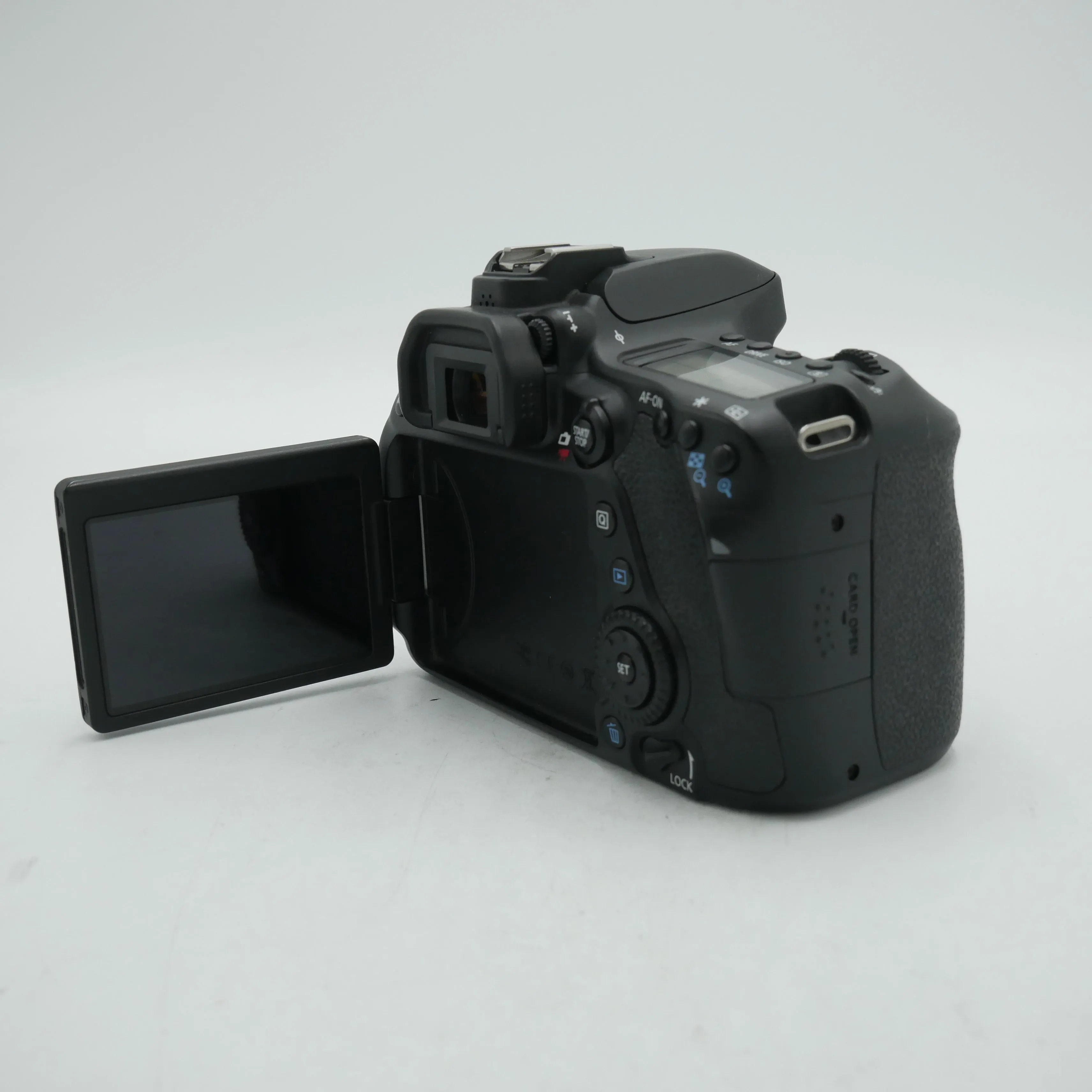 Canon EOS 80D DSLR Camera (Body Only) *USED*