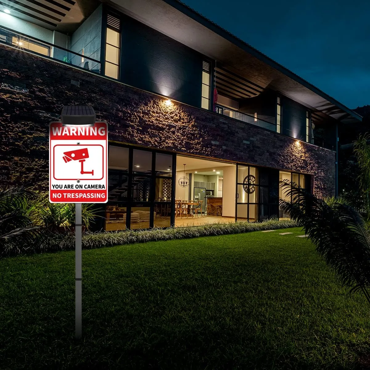 No Trespassing Sign Solar-Powered Private Property Metal Sign with Video Surveillance Security Camera Sign for Outdoor, Yard, Business & Home Road, Street & Warning Signs for Property Beware of Dog