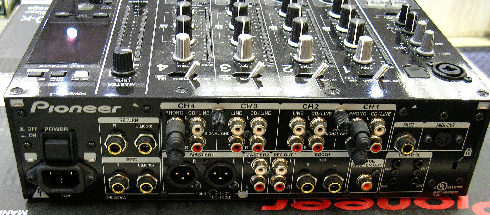 Pioneer DJM-850 DJ Mixer